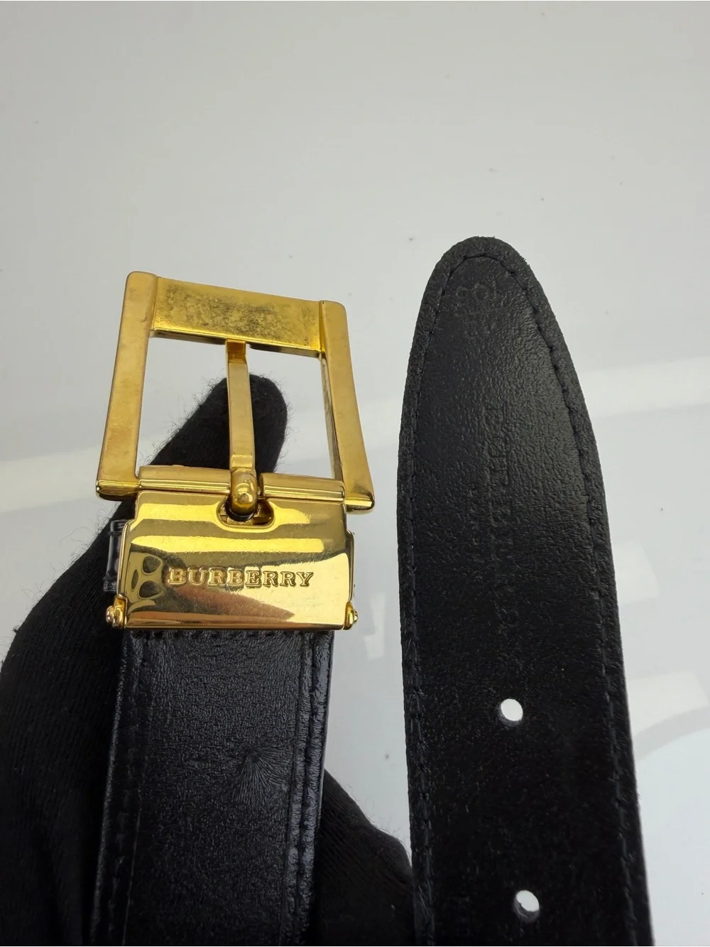 Burberry Classic Plaid Men's Leather Belt - Black & Beige 42